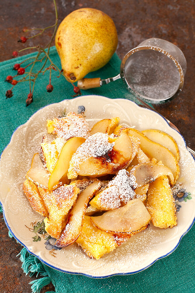 Dinkelschmarrn mit Birne