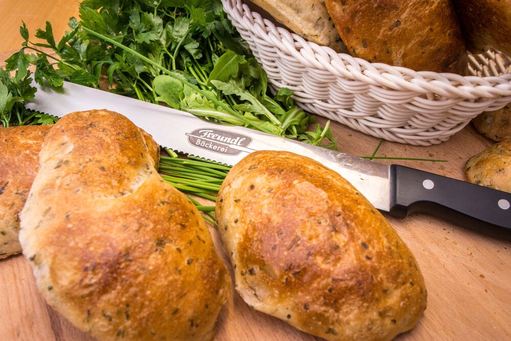 03.07.2020: EBERSBERGER LAND BIO Kräuterspitz –  ein „ausgezeichnetes“ Brot für den Sommer