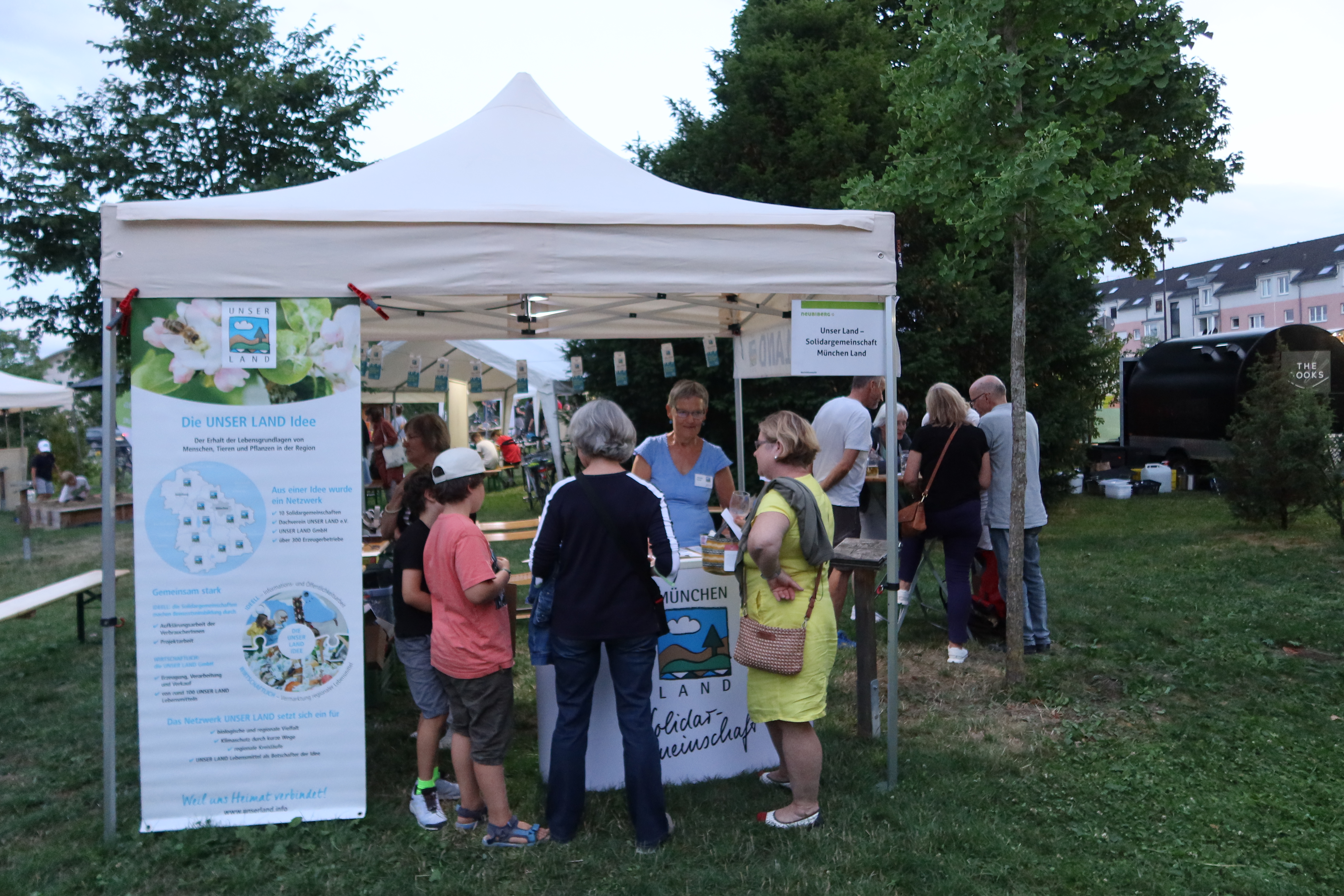 20.07.2023 Nachtbiomarkt in Neubiberg