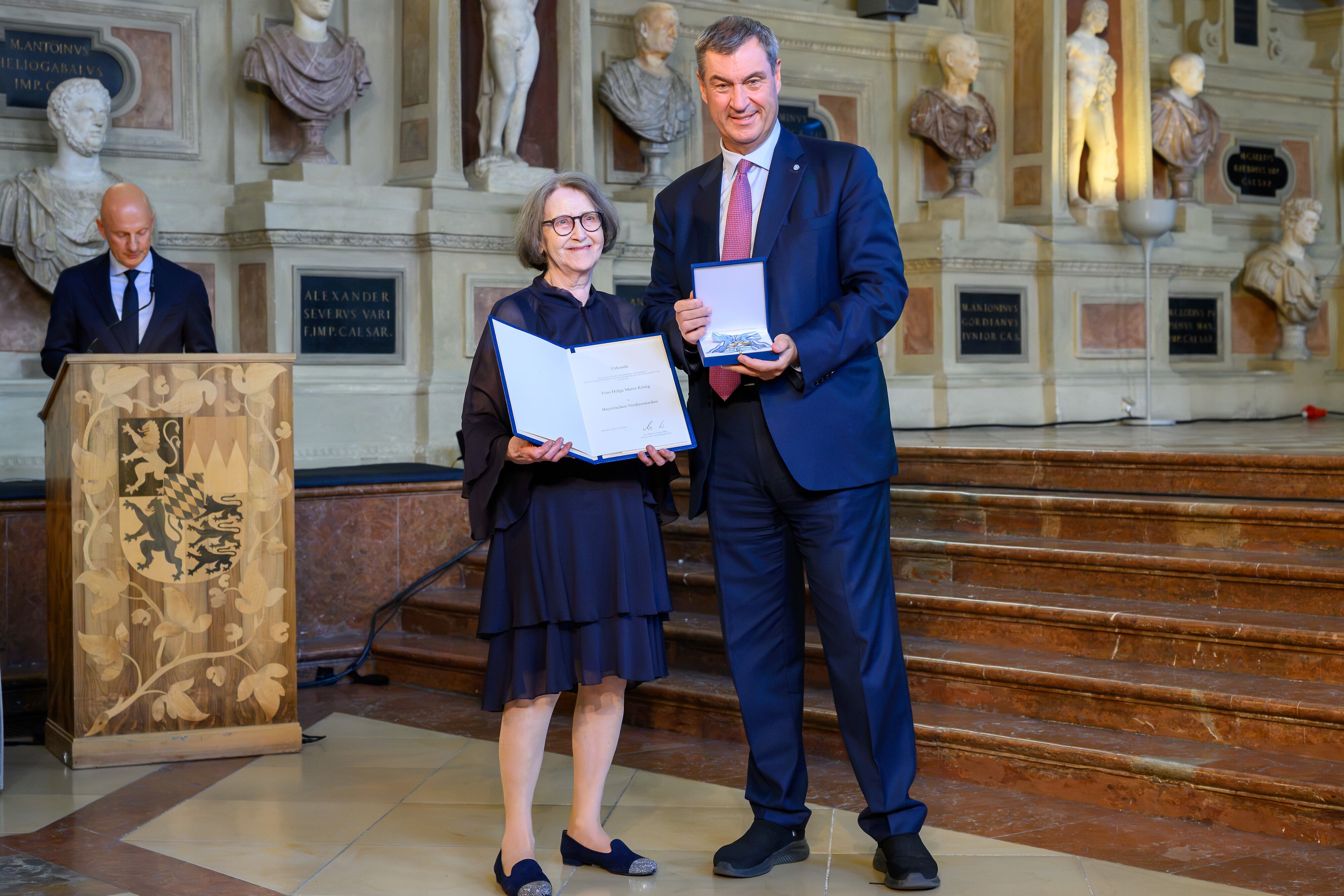 03.07.2026: Verleihung des Bayerische Verdienstorden 2026 an Helga Maria König