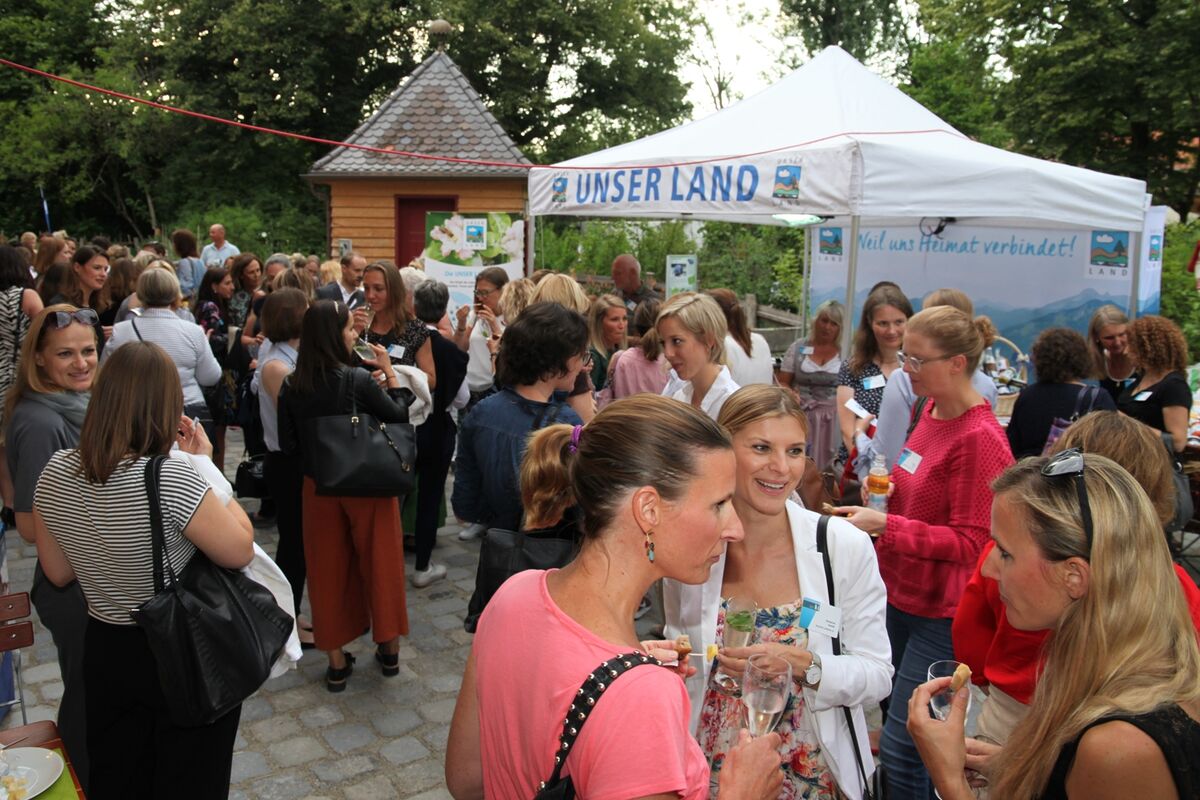 03.07.19 Starke Frauen zu Gast in tierischer Welt – UNSER LAND beim MStars-Treffen 