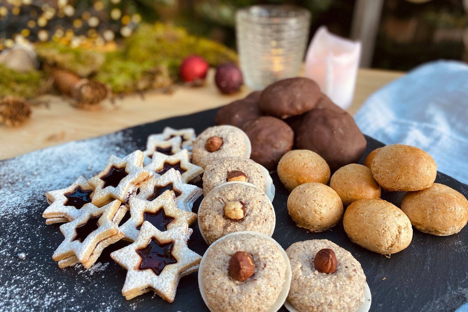 26.11.2021 In der Weihnachtsbäckerei ...